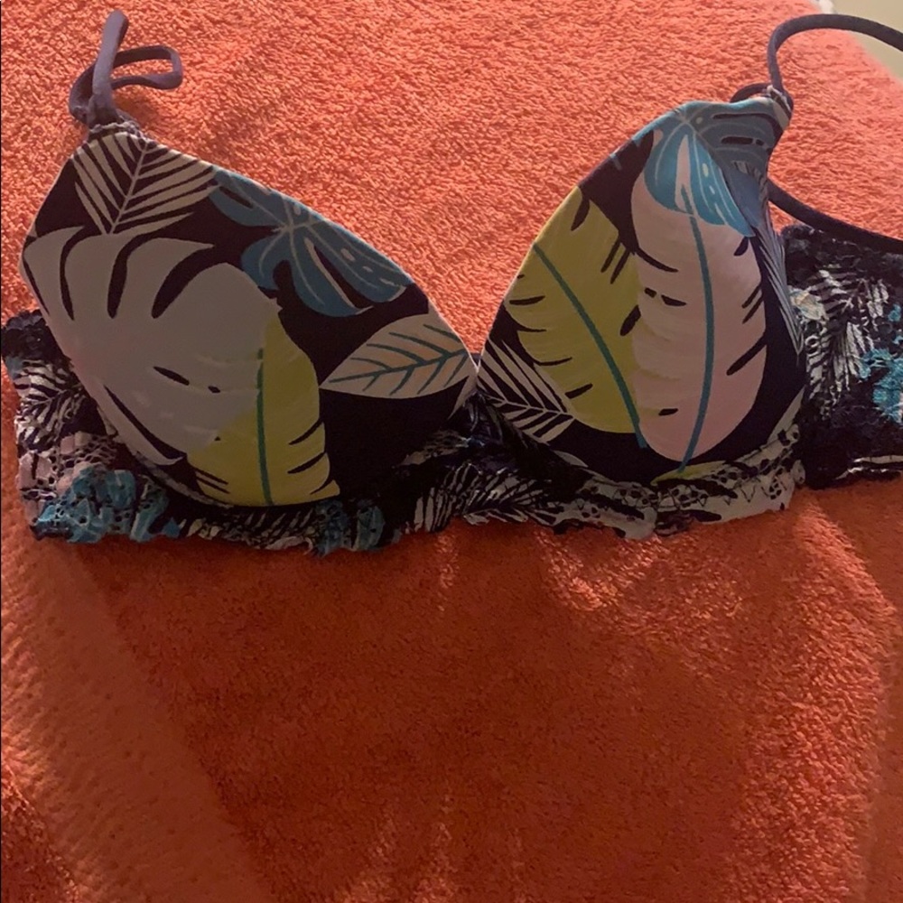 Bra